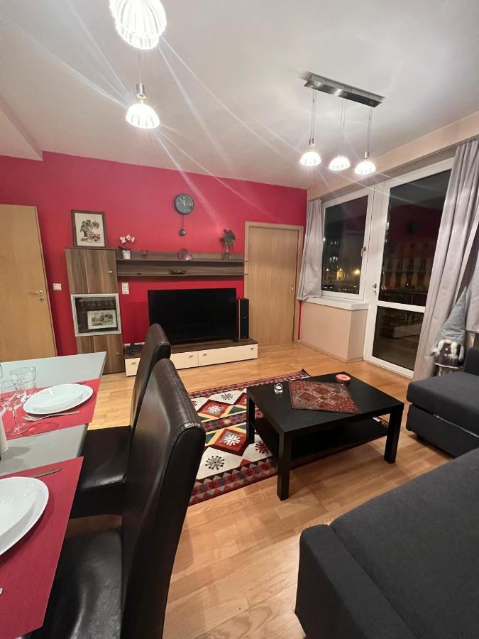 Luxury Apartment Dunapest With Spa And Pool Budapest Luaran gambar