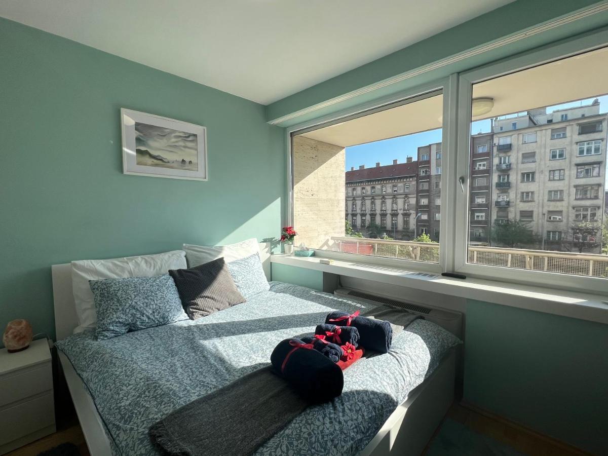 Luxury Apartment Dunapest With Spa And Pool Budapest Luaran gambar
